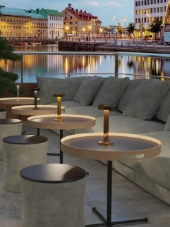 Lámpara de mesa pequeña para exterior LED regulable Boro, portátil