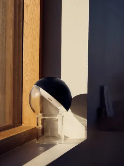 Lámpara de sobremesa LED regulable Pila, portátil