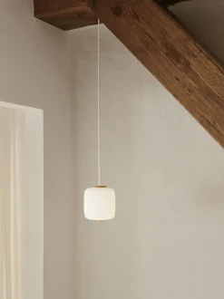 Lámpara de techo pequeña de vidrio opalino soplado EK61