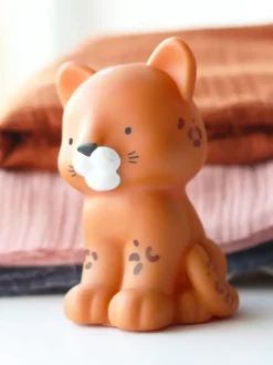 Lámpara infantil Leopard, con función de temporizador