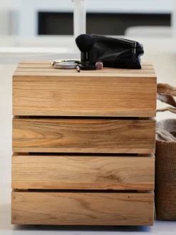Mesa auxiliar de jardín de madera de teca Move