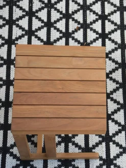 Mesa auxiliar de jardín de madera de teca Cero, 55 cm