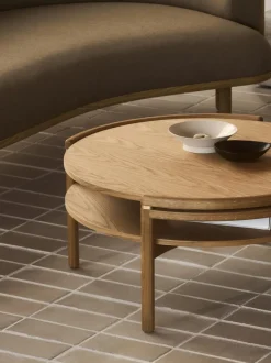 Mesa de centro artesanal de madera de roble RF1905