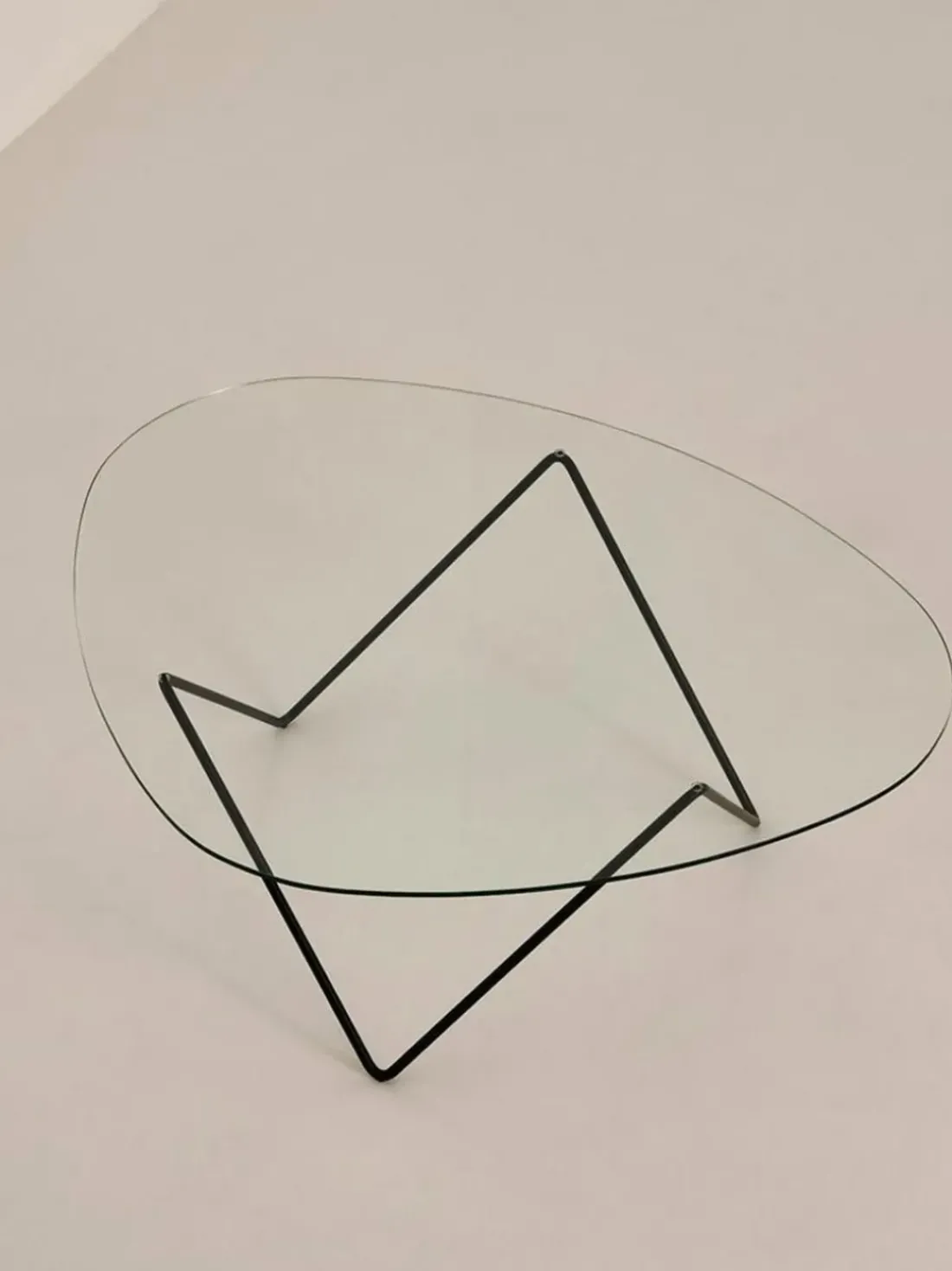 Mesa de centro Pedrera de forma orgánica