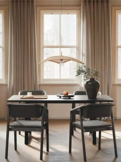 Mesa de comedor de madera de roble Nik, tamaños diferentes