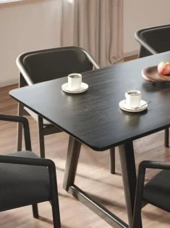 Mesa de comedor de madera de roble Nik, tamaños diferentes