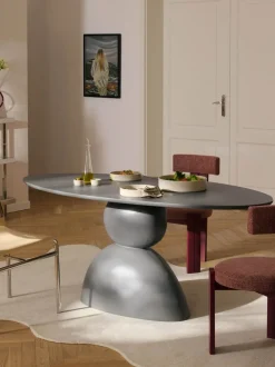 Mesa de comedor ovalada Sahra, tamaños diferentes