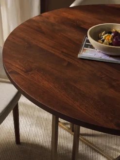 Mesa de comedor redonda de madera de mango Luca, tamaños diferentes
