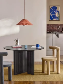 Mesa de comedor redonda de madera de roble Jolka, tamaños diferentes