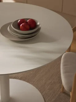Mesa de comedor redonda Menorca, tamaños diferentes
