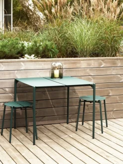 Mesa de jardín de metal Novo