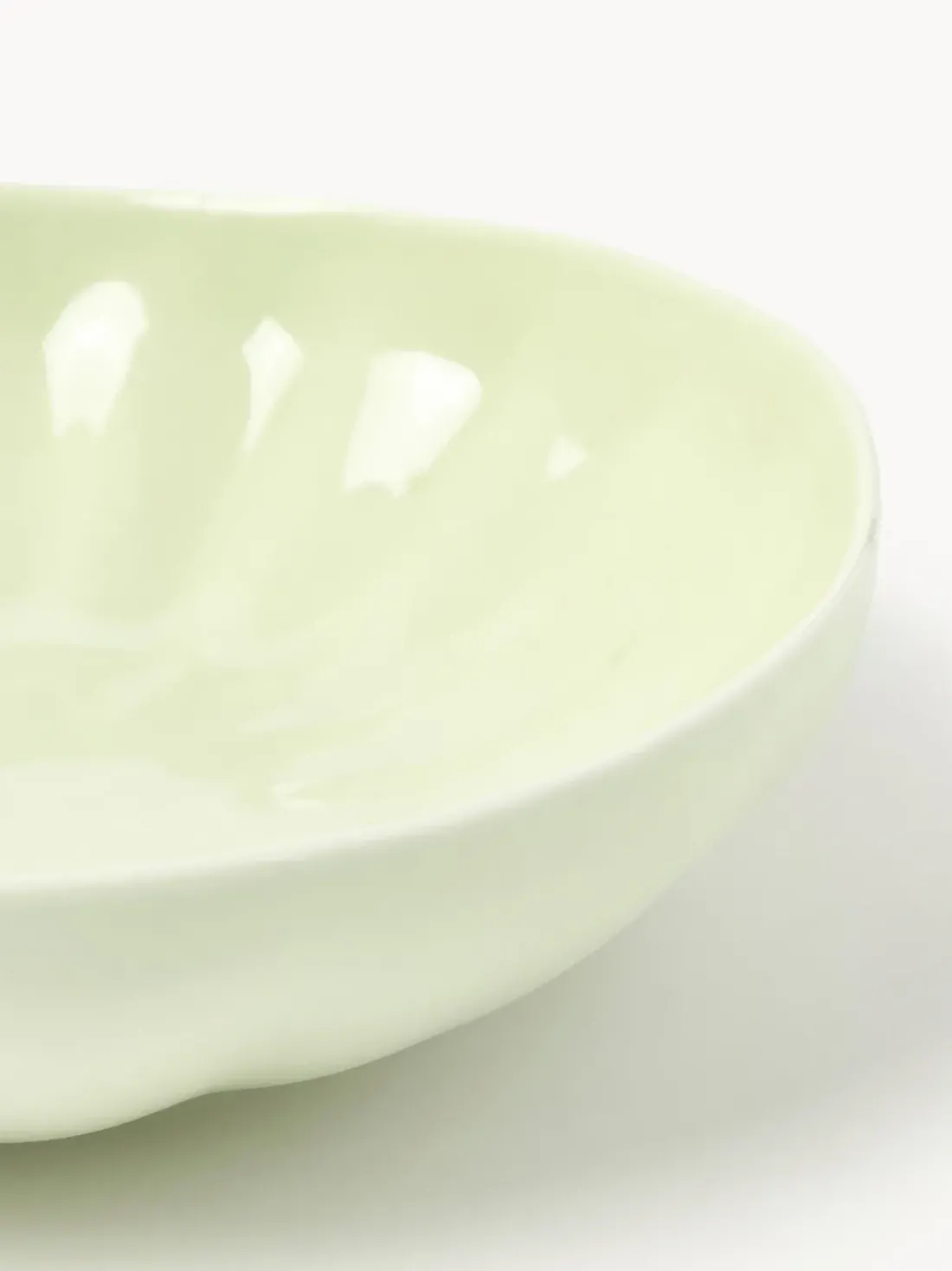 Platos hondos de porcelana con relieves Sali, 4 uds.
