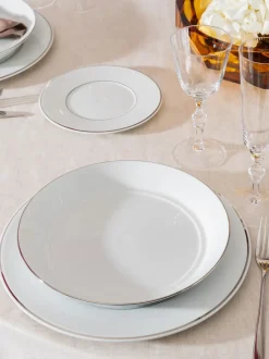 Platos llanos de porcelana con borde platino pintado a mano Vitruv, 2 uds.