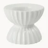 Portavelas de porcelana con relieves Tura