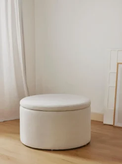 Puf grande tapizado con espacio de almacenamiento Alida