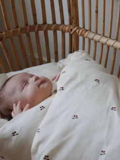 Ropa de cama infantil de algodón ecológico Cherry, tamaños diferentes