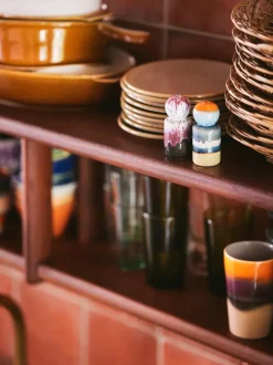 Salero y pimentero artesanales de cerámica con esmalte reactivo 70s