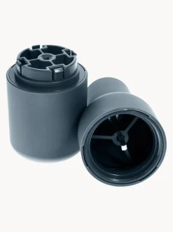 Salero y pimentero de diseño con tapa de haya Bottle Grinder, 2 uds.