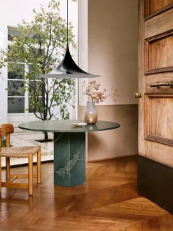 Silla artesanal de madera de pino Daumiller
