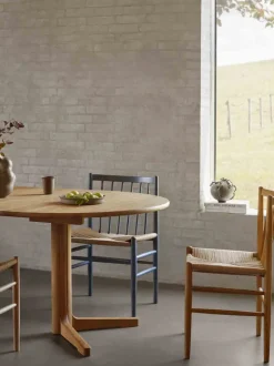 Silla artesanal de madera de roble J80