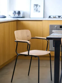 Silla artesanal de madera Holmen