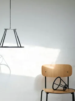 Silla artesanal de madera Holmen