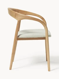Silla con reposabrazos de madera de fresno y asiento tapizado Camille