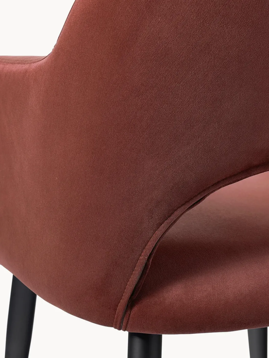 Silla con reposabrazos de terciopelo Rachel