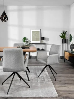 Silla con reposabrazos giratoria Naya