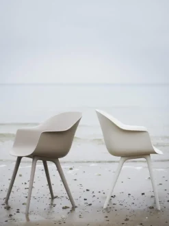 Silla con reposabrazos para exterior Beetle