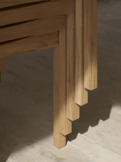 Silla de jardín apilable de madera de teca AH501