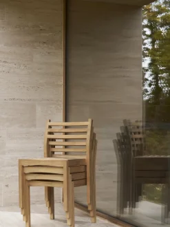 Silla de jardín apilable de madera de teca AH501