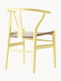 Silla de madera con asiento tejido a mano CH24