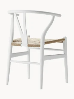 Silla de madera con asiento tejido a mano CH24