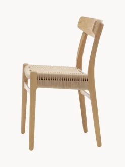 Silla de madera con asiento tejido a mano CH23