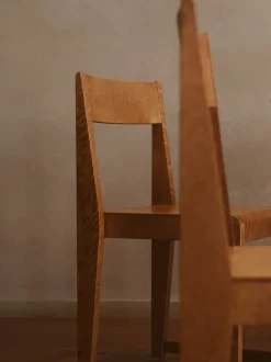 Silla de madera de abedul 01