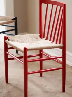 Silla de madera J80