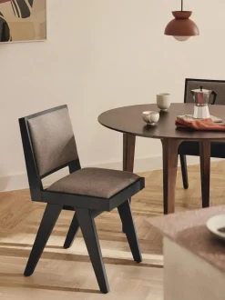 Silla de madera tapizada Sissi