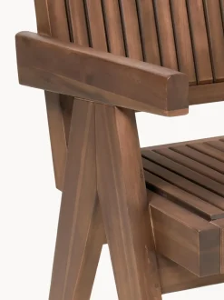 Silla para exterior con reposabrazos de madera de acacia Sissi