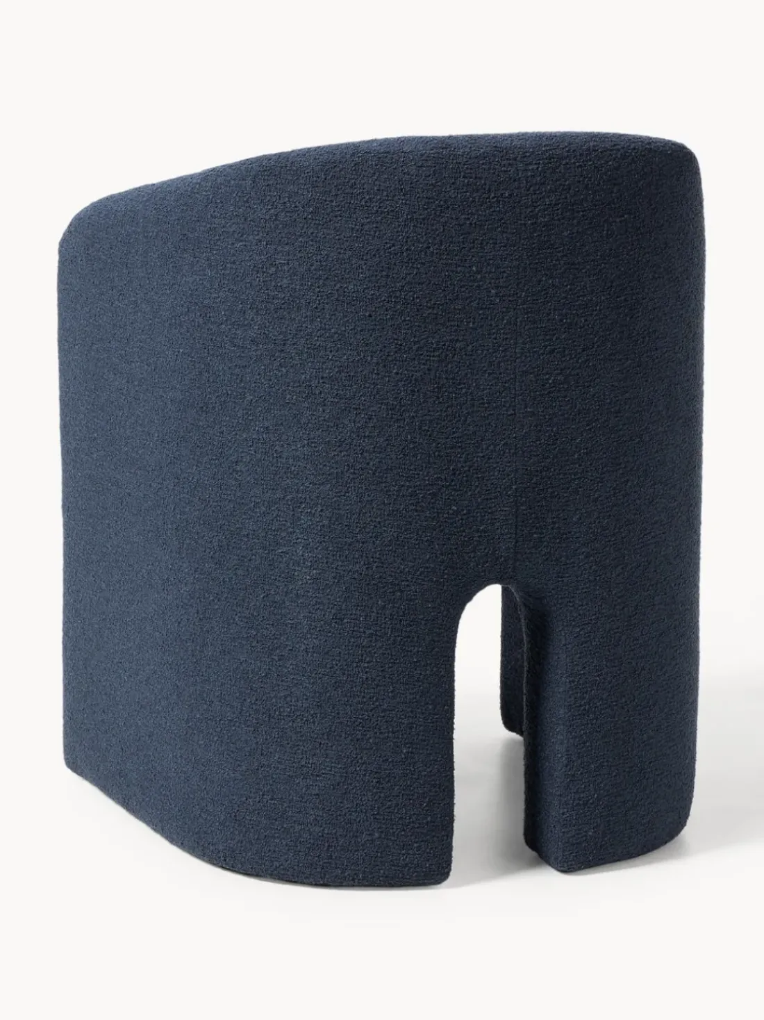 Sillón con reposabrazos en tejido bouclé Mairo