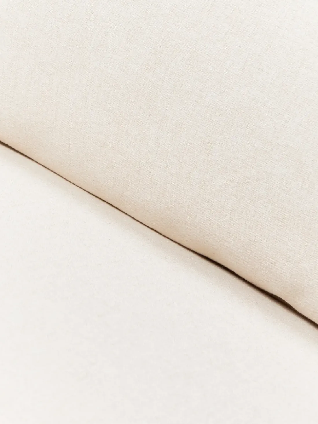 Sillón de madera de caucho Manuell