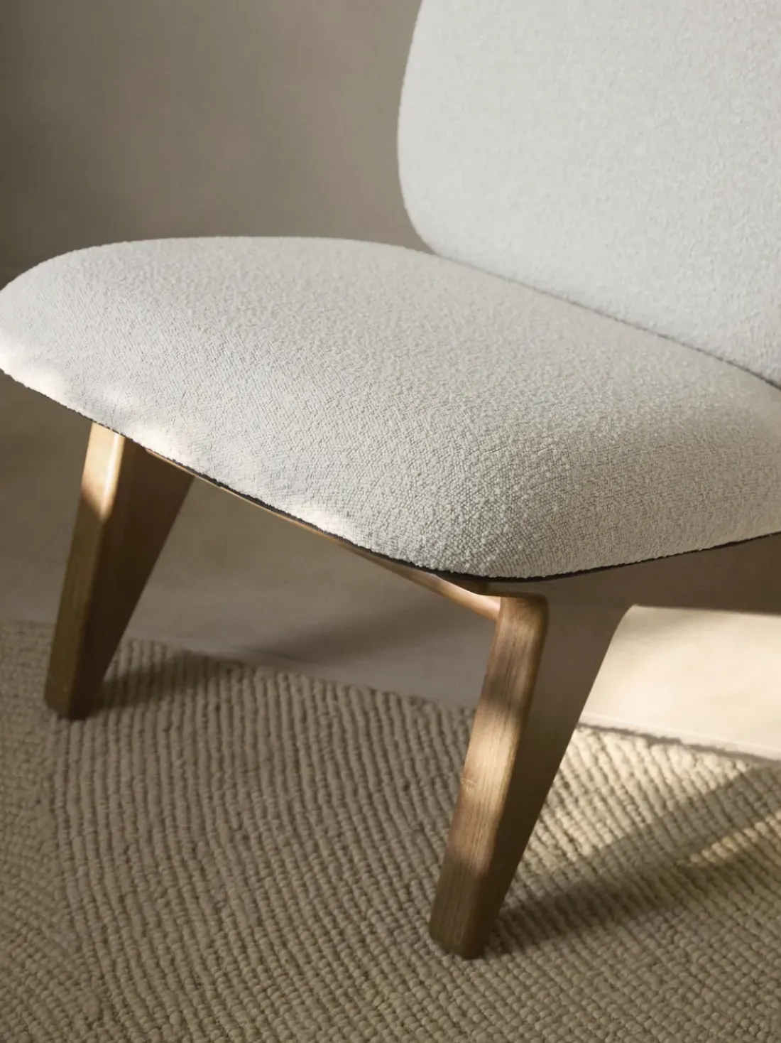 Sillón en tejido bouclé Shenay