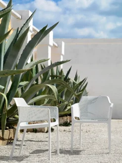 Sillones de jardín apilables con reposabrazos Net, 2 uds.