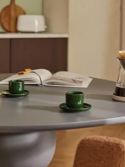 Tazas de café espresso de porcelana con platitos Nessa, 4 uds.