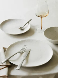 Vajilla artesanal Nordic Vanilla, 4 comensales (12 pzas.)
