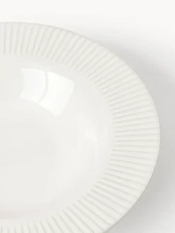 Vajilla de porcelana Goya, 4 comensales (12 pzas.)