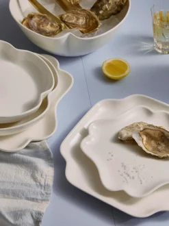 Vajilla de porcelana Nera, 4 comensales (12 pzas.)