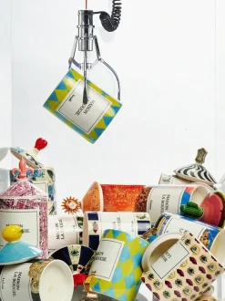 Vela perfumada artesanal Amalfi (tomillo, jazmín y rosa)