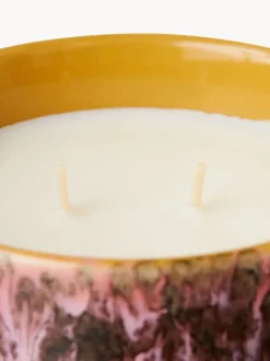 Vela perfumada artesanal de dos mechas 70´s (salvia y pétalos de rosa)