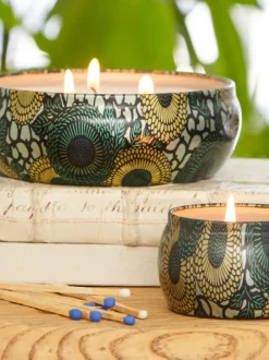 Vela perfumada artesanal de tres mechas Japonica Collection (madera de cacao, verbena y lavanda)